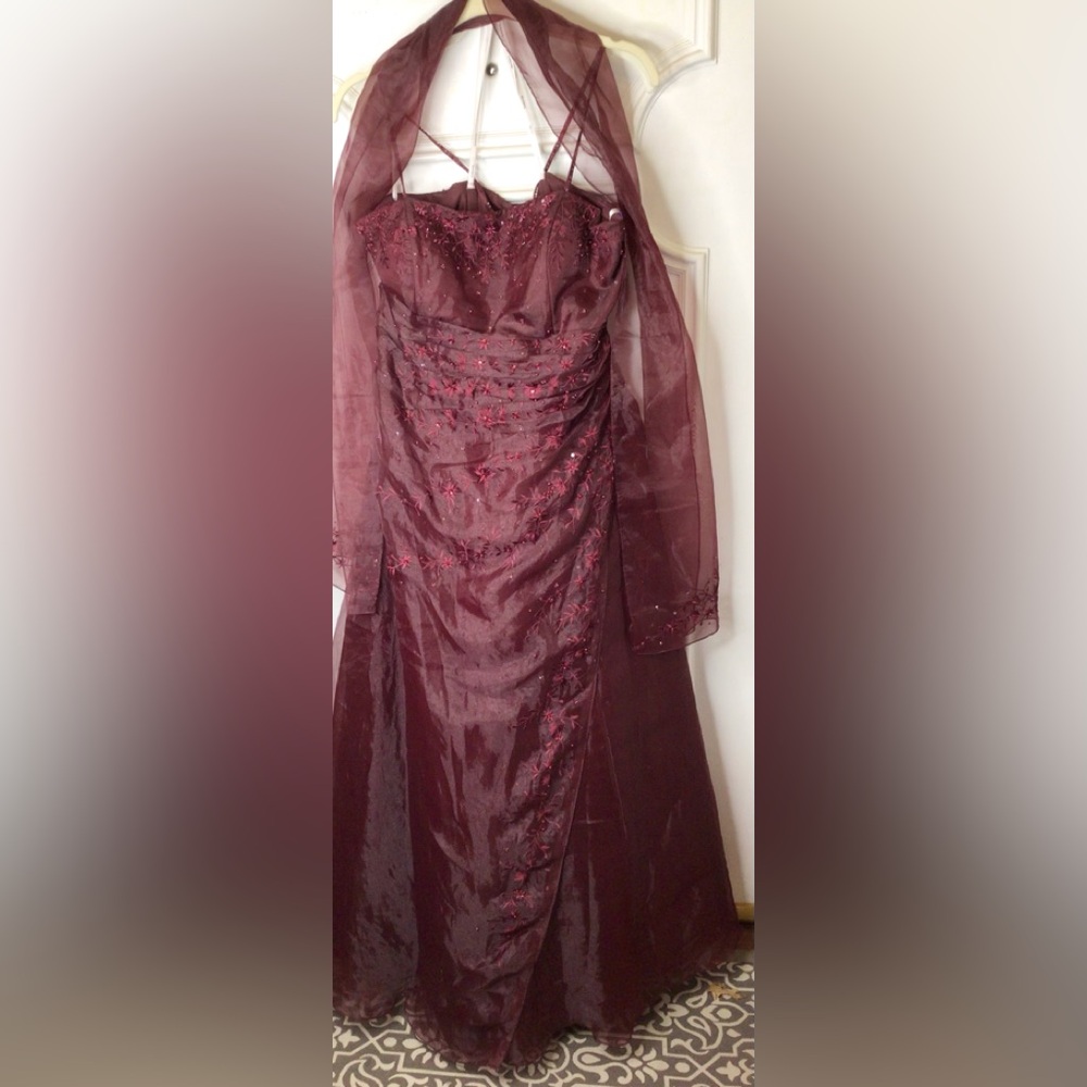 Lenovia Garnet Ruched Sequin Gown & Wrap Size XXXL